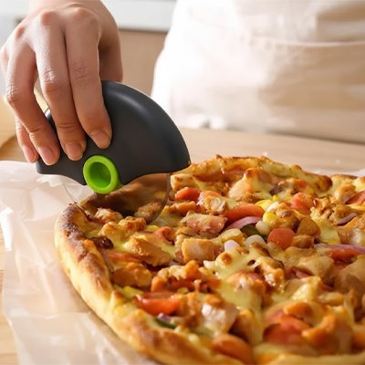 couteau à pizza poignee ergonomique precision plus